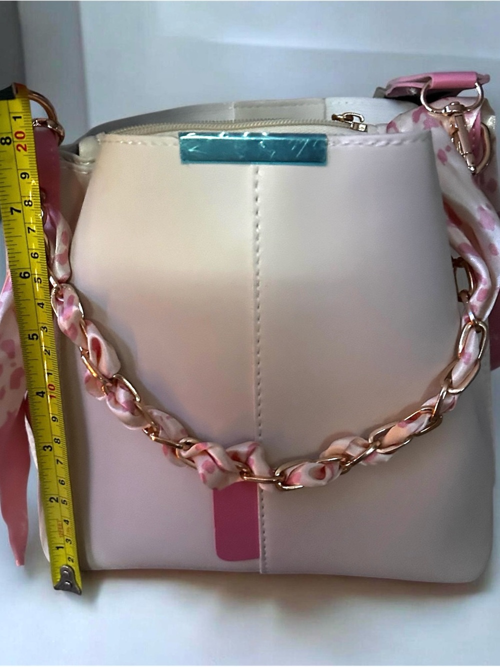Women's White and Pink Top-Handle Shoulder Bag - Elegant Everyday Tote
New! 🌟